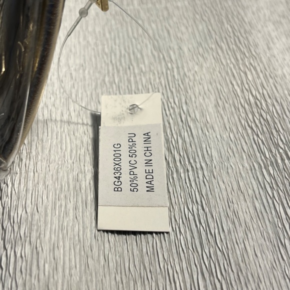 NWT Cosmetic faux snake skin bags, travel bags, cosmetic storage bags - Picture 9 of 10